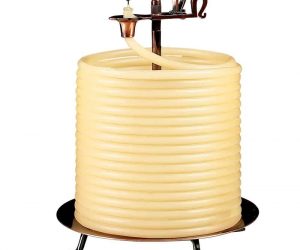 Self-Extinguishing Coil Candle