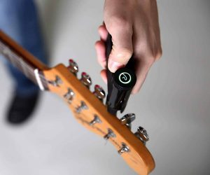 Automatic Smart Guitar Tuner