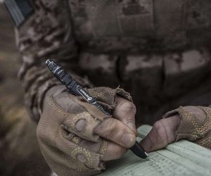 Heavy Duty War Pen