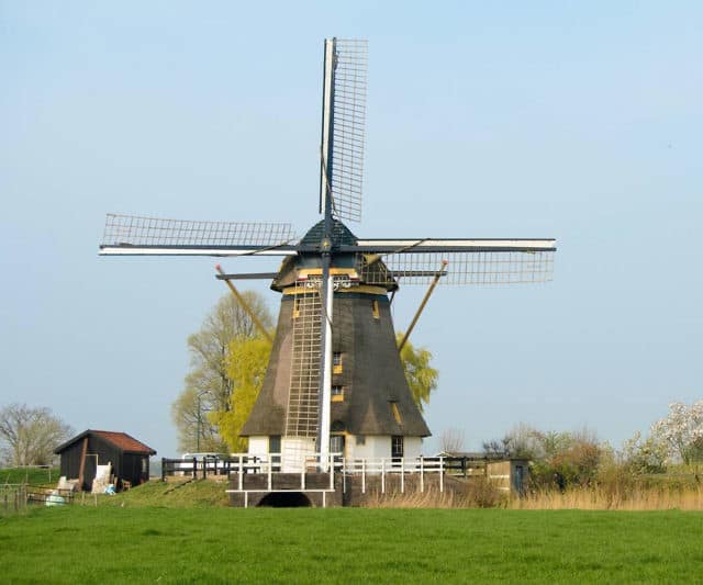 Airbnb Windmill House