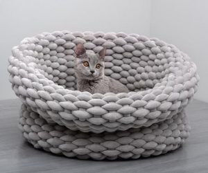 Velvety Cat Bed