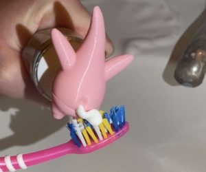 Patrick Pooping Toothpaste Topper