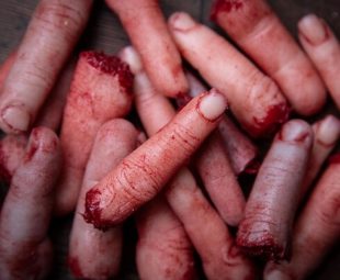 Severed Finger Prop